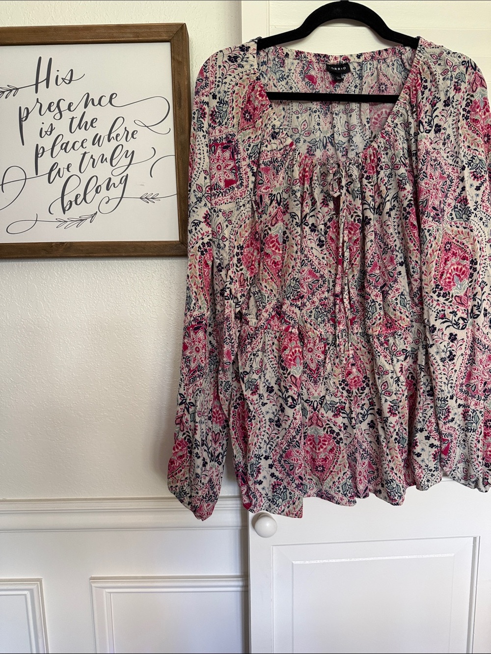 torrid Pink & Navy Floral Paisley Blouse